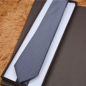 Wholesale 18 style 100% silk tie classic Neck Tie brand men's gift box packaging
