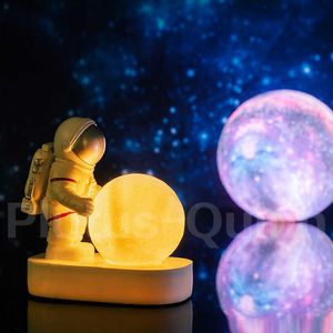 2020 Astronauta Lampada Luna Regalo Creativo Luce Notturna Uso Batteria a Bottone Come Regali Per Bambini Per La Decorazione Domestica Illuminazione Y0910