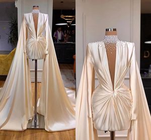 ショートイブニングドレス2021シアーハイネック長袖真珠の真珠のパールアイボリーサテンドバイアラビアの女性の正式なプロムのガウンとショールRuchedスペシャルイケジカルパーティーパーティーパーティーAL9348
