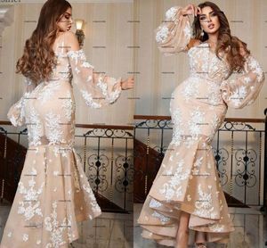 Arabski ASO EBI Mermaid Prom Dresses 2022 Pełna Koronkowa Kwiatowy Długi Rękaw Światła Szampana Wysoka Niska Spódnica Suknia Wieczorowa Szwacza