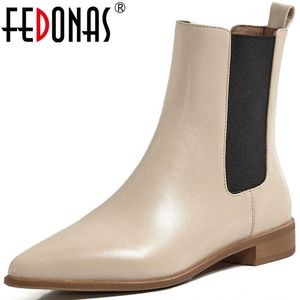 Moda Botas do tornozelo Femininas Mulheres Sapatos Outono Inverno Genuine Leather Saltos Altos Para Bombas De Festa 210528