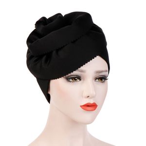 2021 Fashion Flowers Muslim Turban Solid Color Indisk Kvinna Wrap Head Hijab Caps redo att bära inre hijabs bonnet