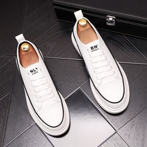 Autunno e trasparente comoda tesa casual panna casual board classic sneakers a piedi alla guida di mocsins mocassini x41