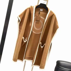 Damen Cape BUBBEEY Oberbekleidung Mäntel Herbst und Winter mit Kapuze ärmellose Strickoberteile Modedesign All-Match lässig lockerer Umhang Schal Designerbekleidung