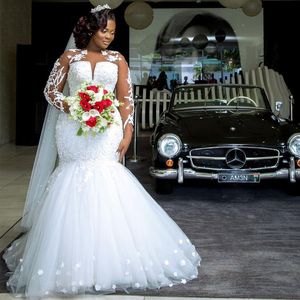 2021 Luksusowe afrykańskie sukienki ślubne syreny długie rękawy Koronkowe perły koraliki Kwiaty 3D Floral Bridal Suknie v de novia222e