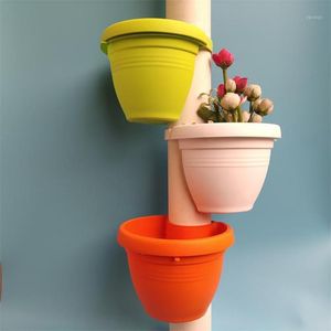 プランターポットプラスチック植物ハンガーフラワーバスケット排水管ポットホールダーの庭のプランターのバルコニー造花の壁の装飾