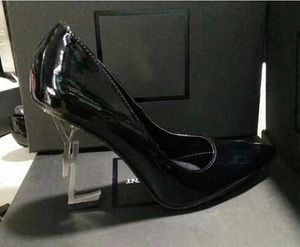 С коробкой зимней осенью черная патентная кожа свадебная свадебная обувь для роскошных заостренных ноги на высоких каблуках насосы дамы дизайнер ботинки