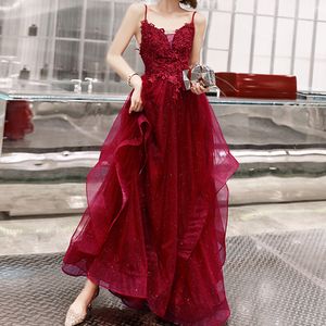 Sexy Abendkleid, rückenfrei, Spaghetti-Schicht, Tüll mit Applikationen, Ballkleider, Schwarz, Dunkelrot