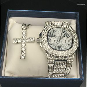 Wristwatches Hip Hop Jewelry Watch Diamond Ice Out & Necklace Combo Set Cross Pendant Rock Rapper Men Gift1