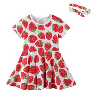 Springen Meter Sommer Prinzessin Mädchen Kleider mit Kopf Seil Baumwolle Erdbeere Druck Mode Kurzarm Kostüm Kinder Party 210529