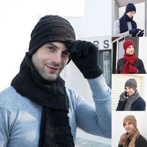 3pcs/set Protection Ear Touch Screen Scarf Hat Gloves Set Autumn Winter Plaid Lines Plush Lining Men Cap for Hiking
