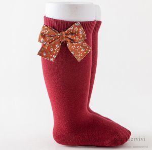INS носки с бантиками и цветочным принтом для маленьких девочек, хлопковые вязаные носки принцессы до колена, рождественские мягкие дышащие носки для новорожденных детей Q2527