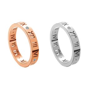 Fashion Band Rings gioielli elegante temperamento di scava fuori numeri romani fortunati anello in acciaio al titanio con placcatura in oro rosa