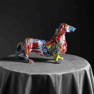 Creative Home Modern Painted Colorful Dachshund Dog Decoration Wine Cabinet Office Decor Desktop Crafts 210924