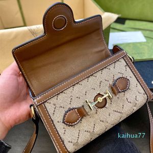 2022 Bags Lady's Purses Designers classic superior quality luxury goods Star banquetmeeting travel Snake skin fashion noble genuine leath
