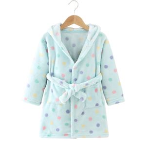 Baby Robe Hoodies Girl Boys Sleepwear Winter Bath Handdukar Kids Soft Bathrock Pajamas Barnkläder Varma Homear 211130