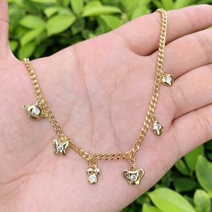 Kedjor Söt olika stil Mini CZ Micro Insert Gold-Plated Pendant Brass Kubas kedjehalsband lämplig för årsdag/födelsedagspresent