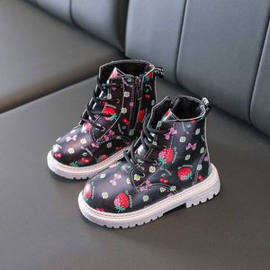 Girls warm cute boots baby British style leather autumn winter princess Martin strawberry short 210713