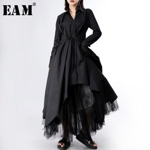 [Eam] 2021 nova primavera outono lapela manga longa botão bandage stitch plissado camisa irregular vestido mulheres moda maré jy778 210316