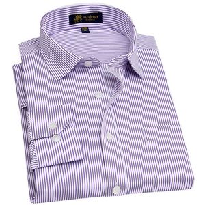 Camicia da uomo a maniche lunghe regular fit con taschino sul petto Taglie forti Gessato / twill / Tessuto doppio Top da uomo Camicie da lavoro formali 210708