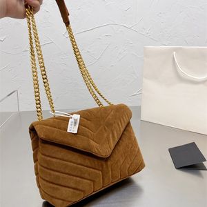 حقائب مصمم 2021 أزياء المرأة حقيبة يد واحدة الأصلي سلسلة حقائب الكتف الكلاسيكية الخريف والشتاء حجم 23 * 16 سم هدية مربع التعبئة والتغليف