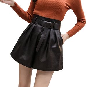 Hög midja PU Läder Shorts Kvinnor Koreansk Fashion Wide Lose Loose Panties Flickor Black Short Mujer 210601