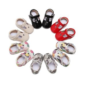 Wholesale toddler girls patent leather shoes for sale - Group buy Cute Bubble Print Baby Girls Boys shoes Patent Leather Newborn Baby T bar Moccasins Shoes Heart Hollow Soft Sole Toddler