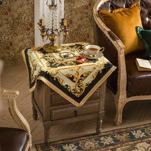 Tassel Dekorerad Små Vintage Runners Dresser Scarf Rektangulär Bedside Table Cover Doilies Black Golden Bee Print