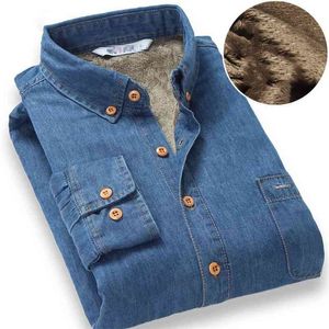 Top Quality Fashion Brand Winter Jeans Shirt Men Warm Fleece Lined Velvet Denim s 4XL Male Bottoming 210626