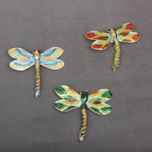 10st Colorful Cloisonne Enamel Dragonfly Charm Nyckel Kedja Insect Hängsmycke Ornament Julgran Hängande Decor Party Favoriter För Barn Födelsedag Gäster Retur Gåvor