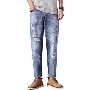 Mäns Jeans Distressed Män Ljus Blå Sommar Loose Fit Harem Byxor Begger Hiphop Biker Motocycle Man Byxor Cowboys