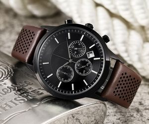 2021 Högkvalitativa lyxklockor Serie Alla Dials Working Quartz Designer Watch Top Märke Läder Starp Fashion Wristwatches Present