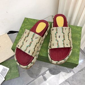 High quality Women's Genuine Leather classic Sandals Real Calfskin Sliding Slippers Summer Beach flip flops With box Size 35-41