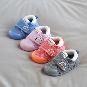 Младенческие туфли для малышей осенью девочек мальчики повседневные туфли мягкие нижние удобные удобные мультфильм высококачественные детские первые ходунки обувь 210315