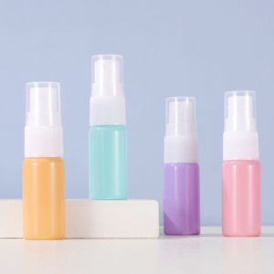 300 x 10 ml Macaron Color leere nachfüllbare Glas-Sprühflasche mit feinem Nebel für DIY-Reiselotion, Kosmetikbehälter, Verpackungsfläschchen