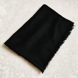 Brand Fashion Women's Triangle Shawl 140 * 140cm Square Scarf Garn-färgad bomullsjal