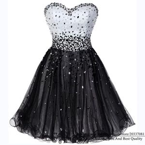 Słodki Czarno-biały Kryształowy Cekiny Krótkie Sukienka Homecoming 2021 Sweetheart Frezowanie Lace Up Tulle Plus Size Graduation Cocktail Prom Party Gown H02