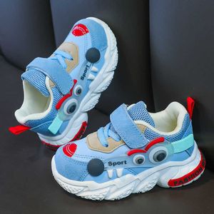 Küçük Bebek Sneakers Rahat Ayakkabılar Sonbahar Bahar Mesh Yeni Moda Kız Erkek Spor Çocuklar G1025 Koşmak için Sevimli Yürüyor Tenis Ayakkabı