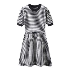 PERHAPS U White Black Plaid O Neck Short Sleeve Elegant Office Lady Mini Short Dress Knitted Houndtooth D1656 210529