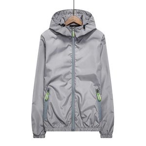 Frühling Herbst Frauen Mäntel Lose Wilde Kapuze Windjacke Weibliche Mode Große Größe S-7XL Einfarbig Paare 210531