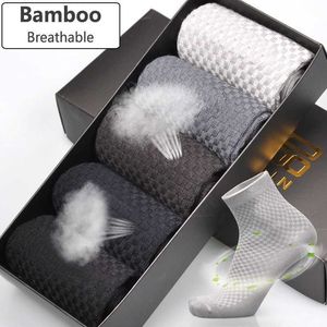 5 Pairs Classic Cotton Bamboo Fibre Men Socks Man Business Sock Odorless Casual Sport Deodorant Breatheable Man Long Socks X0710