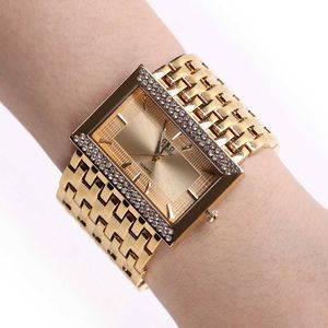 !!! Märke Rostfritt stålkedja Mode Gold Watch Kvinnor Armbandsur Quartz Klockor 210616