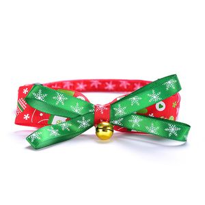 Collari per animali domestici di Natale Rosso Verde Bowknot Collare per animali domestici Medio Cane di piccola taglia Gatti Oro Argento Campana Tie Puppycat Forniture Accessori BH5424 TYJ