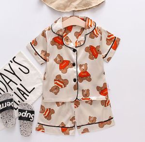 Estilo Diferente! Desenhador Verão Pijama de Children Sets Kids Designe Roupas Meninas Meninos Bebê Cartoon Bear Home Desgaste de duas peças Conjunto de mangas curtas Criança