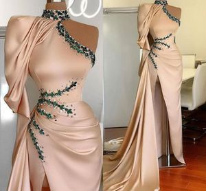 Pink Evening Blush Satin Dresses 2021 High Neck One Shoulder Side Split Sexy Dubai Arabic Prom Party Gowns Hunter Green Beaded Ruched Robes