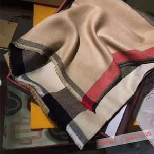 2020 New Classic British Plaid Cotton Ladies High Quality Women Cashmere Scarf For Women Autumn And Winter Shawl Dual-use 01