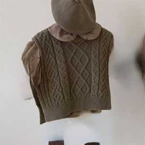 Children Winter Clothes Baby Boys and Girls O-neck Sleeveless Knit Woolen Vest Pullover Sweater Korean Style Black Khaki 211104