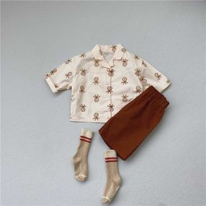 KeeLorn Baby Boys Girls服セット2021夏の幼児ユニセックスフルーツプリントシャツとショートパンツ2本の衣装乳児の服G1023