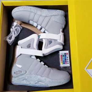 Otantik Mag Geleceğe Dönüş Marty McFly'nin LED Çizmeleri Karanlıkta Parlayan Gri Martys McFlys Mags Sneakers Boyut 7-12