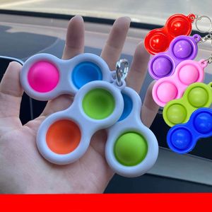 Stock Keyrings Keychains Key Chain Push Pop Fidget Toy Bubble Sensory Autism Special Needs Stress Reliever Squeeze Decompression Toys for Kids Family Gifts